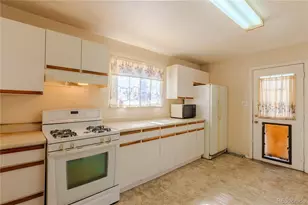 2525 S Hazel Ct, Denver, CO 80219 - Photo 10