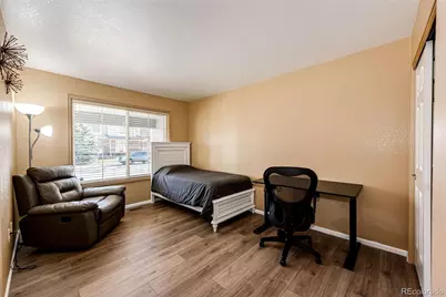 5345 S Flanders Way, Centennial, CO 80015 - Photo 10