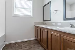 2378 N Emporia St, Aurora, CO 80010 - Photo 18
