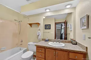 43 S Eagle Cir, Aurora, CO 80012 - Photo 24