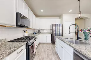 18189 W 85th Dr, Arvada, CO 80007 - Photo 12