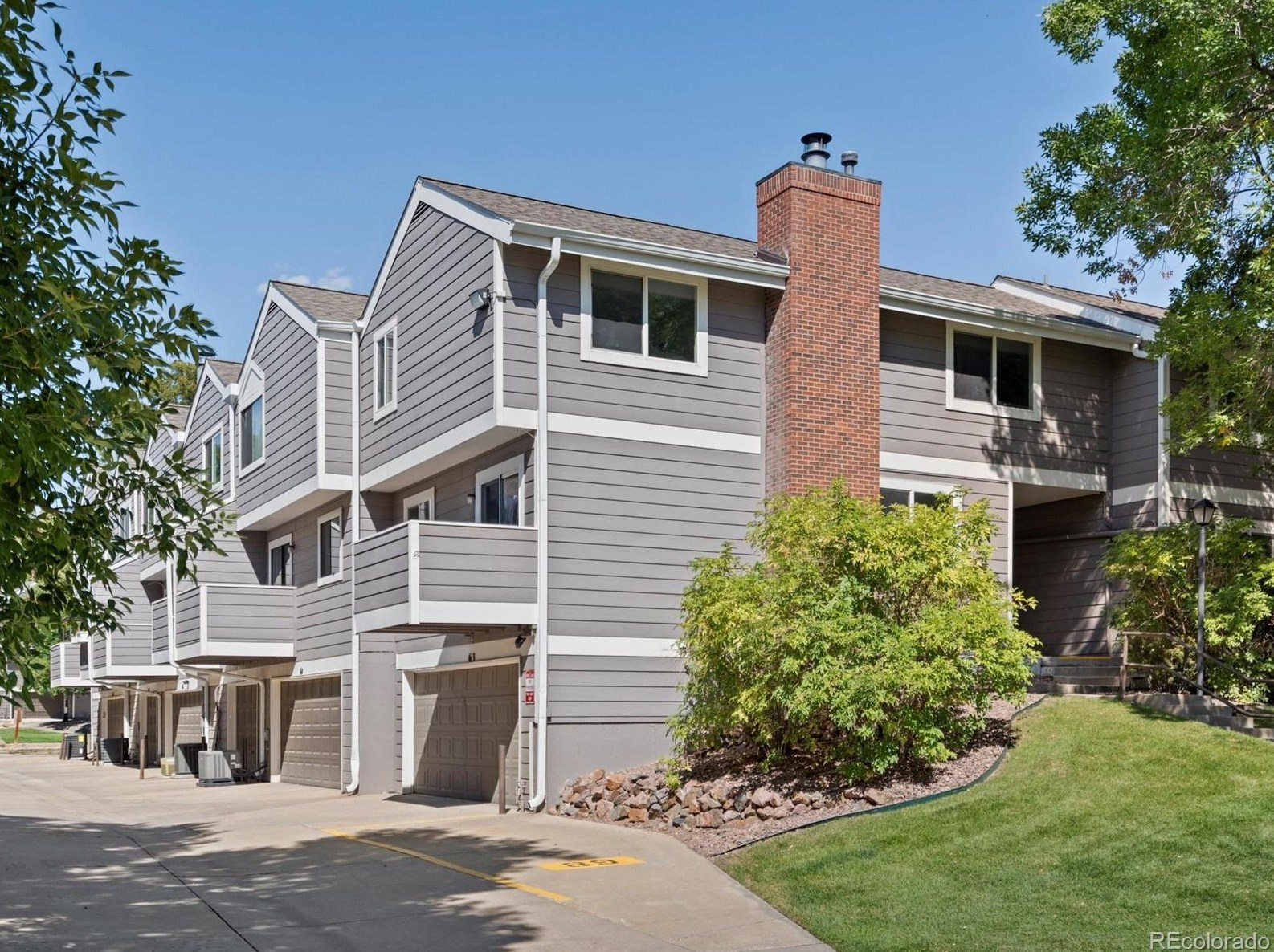 6705 84th Cir, Arvada, CO 80003-1156