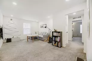 21855 E Radcliff Cir, Aurora, CO 80015 - Photo 14