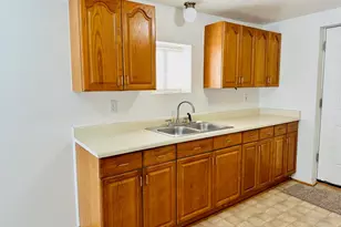 131 10th St, Alamosa, CO 81101 - Photo 4