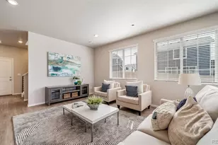 10165 Scranton Ct, Commerce City, CO 80022 - Photo 10