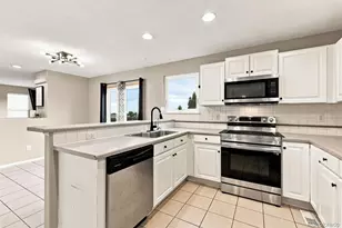 5916 S Zante Way, Aurora, CO 80015 - Photo 20