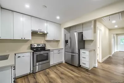 321 Stuart Street, Denver, CO 80219 - Photo 8