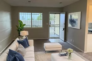 9778 Appletree Pl, Denver, CO 80260 - Photo 2