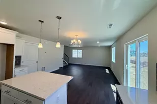 766 N Carrie Ct, Watkins, CO 80137 - Photo 4