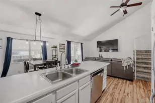 19713 E Girard Ave, Aurora, CO 80013 - Photo 12