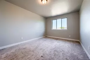 6833 Decatur St, Denver, CO 80221 - Photo 8