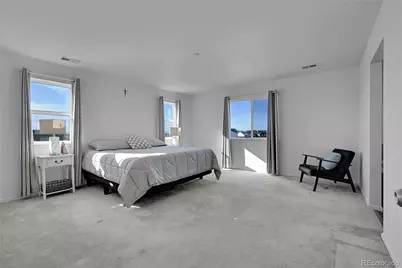 901 N Vandriver Way, Aurora, CO 80018 - Photo 14