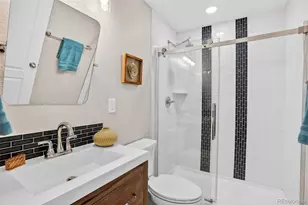 10580 E 28th Pl, Denver, CO 80238 - Photo 26
