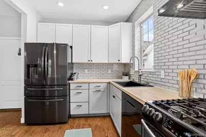 10580 E 28th Place, Denver, CO 80238 - Photo 12