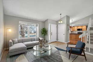 2761 S Salida Way, Aurora, CO 80013 - Photo 2