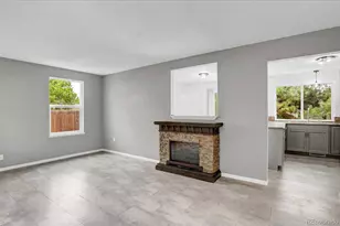 2832 S Mobile St, Aurora, CO 80013 - Photo 8
