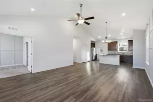 56752 E 23rd Ave, Strasburg, CO 80136 - Photo 8