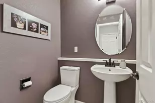 815 Allen Dr, Longmont, CO 80503 - Photo 18