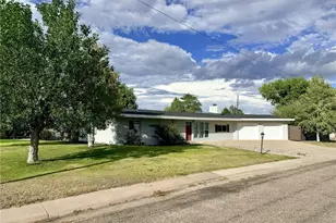 1590 6th St, Limon, CO 80828 - Photo 2