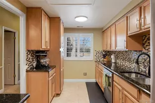 7250 Eastmoor Dr, Denver, CO 80237 - Photo 20