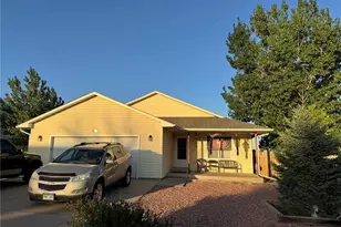 90 S Dickson St, Keenesburg, CO 80643 - Photo 1