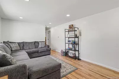 3061 Worchester Street, Aurora, CO 80011 - Photo 8