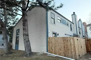 16201 E Dakota Pl, Aurora, CO 80017 - Photo 2