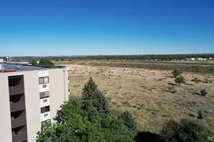 14300 E Marina Dr, Aurora, CO 80014 - Photo 40