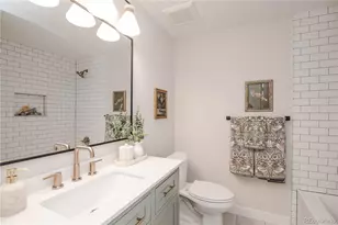 306 E Maplewood Ave, Littleton, CO 80121 - Photo 20