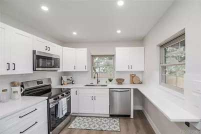 306 E Maplewood Avenue, Littleton, CO 80121 - Photo 16