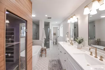 306 E Maplewood Avenue, Littleton, CO 80121 - Photo 28