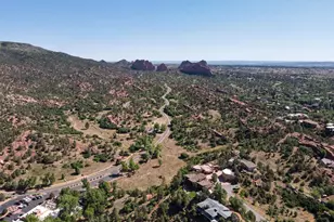 215 Beckers Ln, Manitou Springs, CO 80829 - Photo 34