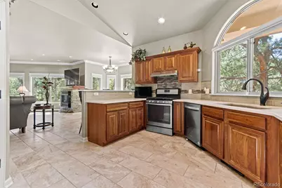 7524 Engineers Court, Larkspur, CO 80118 - Photo 10