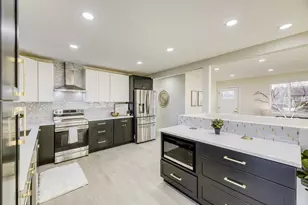 550 S Otis St, Lakewood, CO 80226 - Photo 8