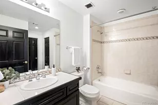 2560 Blake St, Denver, CO 80205 - Photo 36