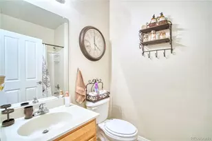 19303 E Asbury Dr, Aurora, CO 80013 - Photo 18