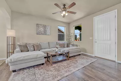 490 Dukes Way, Dacono, CO 80514 - Photo 8