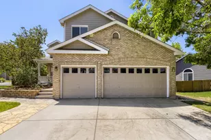 9742 Spring Hill Pl, Littleton, CO 80129 - Photo 2