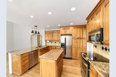 9742 Spring Hill Place, Littleton, CO 80129 - Photo 8