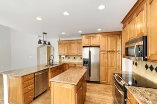 9742 Spring Hill Pl, Littleton, CO 80129 - Photo 8