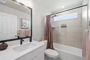 1834 S De Gaulle Ct, Aurora, CO 80018 - Photo 34