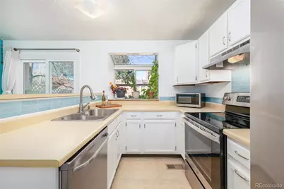 1237 S Flower Circle #D, Lakewood, CO 80232 - Photo 16