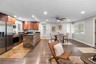 3056 S Grape Way, Denver, CO 80222 - Photo 6