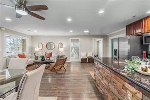 3056 S Grape Way, Denver, CO 80222 - Photo 4