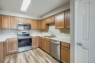 5722 S Addison Way #C, Aurora, CO 80016 - Photo 8