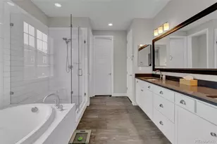 4541 S Valdai Way, Aurora, CO 80015 - Photo 6