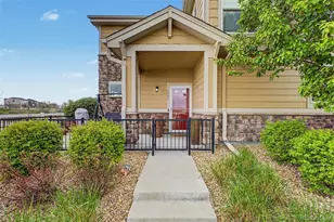 1791 S Buchanan Cir, Aurora, CO 80018 - Photo 4