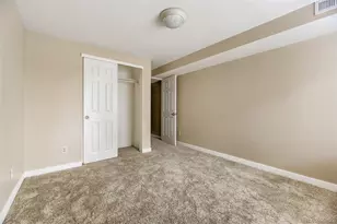 2405 S Worchester Ct, Aurora, CO 80014 - Photo 16