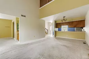2405 S Worchester Ct, Aurora, CO 80014 - Photo 4
