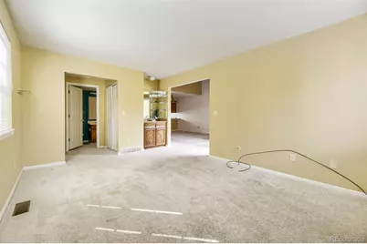 2405 S Worchester Court #B, Aurora, CO 80014 - Photo 6